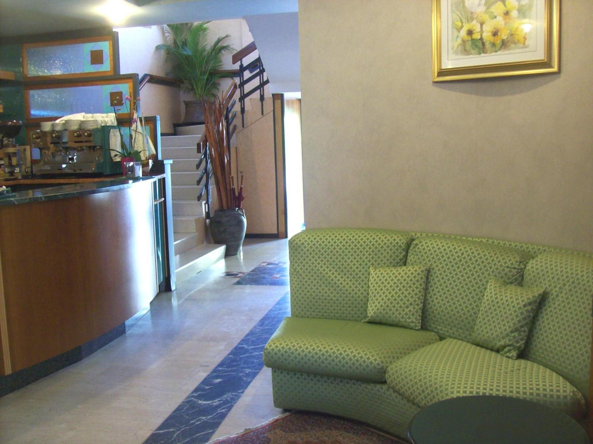 Hotel Sole Giulianova Exterior photo